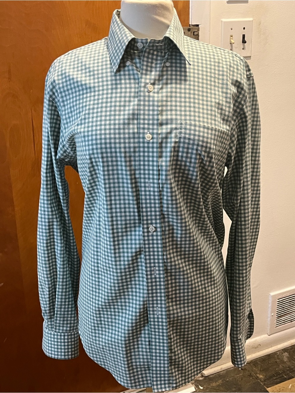Lauren Ralph Lauren Men’s Green Gingham Button Down Long Slve Shirt. Size 15 1/2